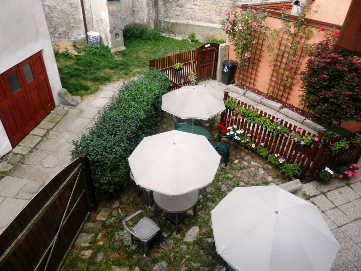 סלבוניצה Apartmany U Sv. Floriana מראה חיצוני תמונה